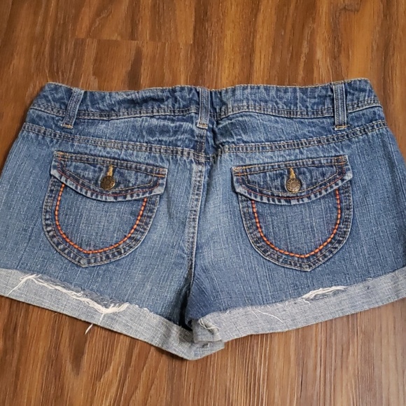 Jean shorts - Picture 2 of 2